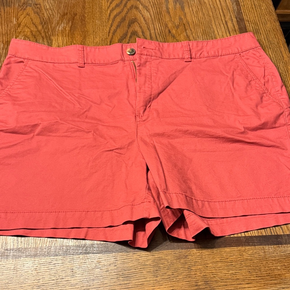 Old Navy Women's Coral Shorts